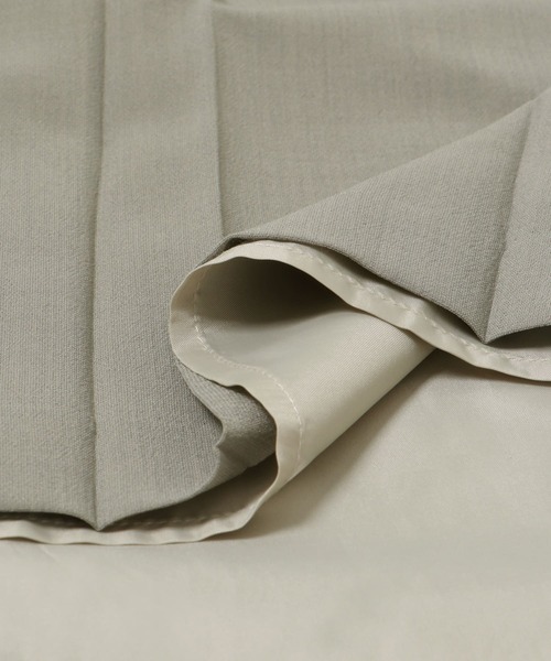 URBAN RESEARCH（アーバンリサーチ）の「梳毛ライクプリーツスカート（スカート・レディース・グレー/チャコールグレー・36/38）」の22枚目の写真