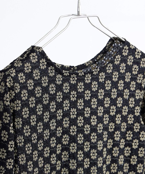 Fashion Letter(ファッションレター)の「フラワージャガードカットソー 小花柄 フラワー ジャガード トップス 春夏 秋冬 オールシーズン(Tシャツ/カットソー・レディース・ブラック・M)」の16枚目の写真