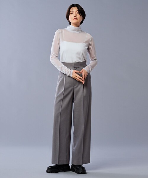 uncrave(アンクレイヴ)の「トリコットシフォン ハイネック カットソー(uncrave STANDARD)(Tシャツ/カットソー・レディース・ホワイト系/ブラック系/ライトグレー系/グレー系/ベージュ系・1/2)」の9枚目の写真