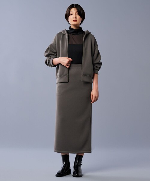 uncrave(アンクレイヴ)の「トリコットシフォン ハイネック カットソー(uncrave STANDARD)(Tシャツ/カットソー・レディース・ホワイト系/ブラック系/ライトグレー系/グレー系/ベージュ系・1/2)」の19枚目の写真