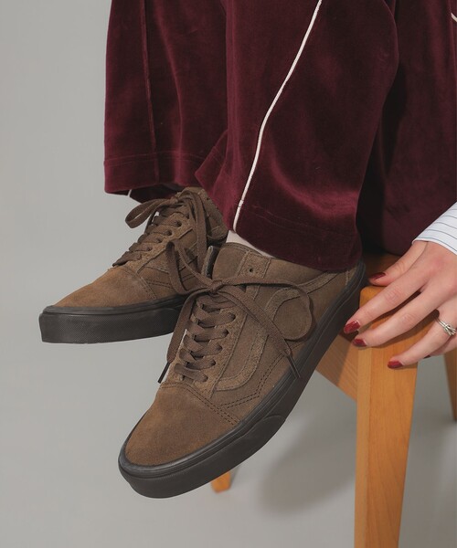 Ray BEAMS(レイビームス)の「【WEB限定】VANS / Old Skool(スニーカー・レディース・ダークブラウン・5h/6/6h/7/5)」の1枚目の写真