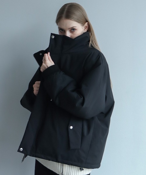 ELLUV（エルブ）の「【ELLUV/エルヴ】防風/ストレッチファブリック ジップギミック パテッドヒートジャケット（ダウンジャケット/コート・メンズ・ブラック・S/M/L）」の9枚目の写真