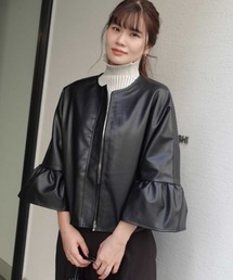 CORNERS（コーナーズ）の「フェイクレザー袖フリルジャケット（ノーカラージャケット）」