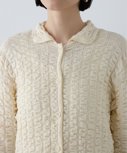 N.（N. Natural Beauty Basic）（エヌエヌナチュラルビューティーベーシック）の「◆ふくれシャーリング襟付きニットカーディガン（カーディガン/ボレロ・レディース・オフホワイト/レモンイエロー/ブラック・MEDIUM）」の12枚目の写真