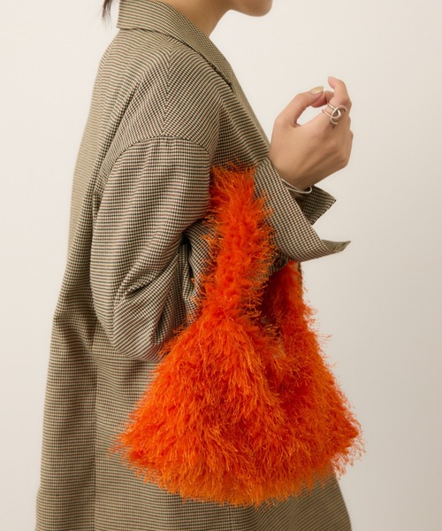 RODEO CROWNS WIDE BOWL(ロデオクラウンズワイドボウル)の「カラーフェザーハンドバッグ(ハンドバッグ・レディース・グリーン/イエロー/パープル/オレンジ・FREE)」の4枚目の写真