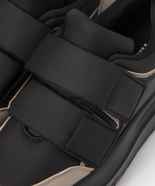 niko and...（ニコアンド）の「オリジナルパフィーベルトスニーカー（スニーカー・レディース・その他1/ブラック/アイボリー・LARGE/MEDIUM）」の9枚目の写真