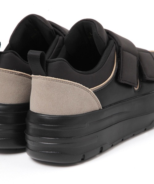 niko and...（ニコアンド）の「オリジナルパフィーベルトスニーカー（スニーカー・レディース・その他1/ブラック/アイボリー・LARGE/MEDIUM）」の11枚目の写真