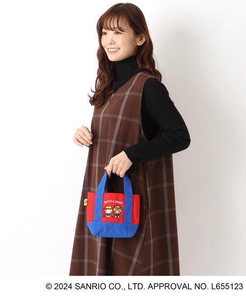 one'sterrace(ワンズテラス)の「サンリオキャラクターズ 刺繍ミニトート パティ&ジミー(トートバッグ・レディース・レッド系9/ブルー系その他7・99)」の9枚目の写真