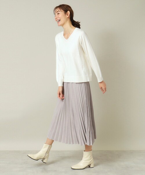 ITS'DEMO（イッツデモ）の「◆【通勤／薄手／手洗い可】ラメVネック天竺ニット（ニット/セーター・レディース・ブルー系その他/ピンク/オフホワイト/ライトグレー/ブラック・00）」の10枚目の写真