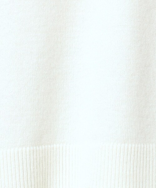 ITS'DEMO（イッツデモ）の「◆【通勤／薄手／手洗い可】ラメVネック天竺ニット（ニット/セーター・レディース・ブルー系その他/ピンク/オフホワイト/ライトグレー/ブラック・00）」の11枚目の写真