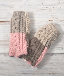 HIGHLAND 2000（ハイランドトゥーサウザンド）の「【HIGHLAND2000 ハイランド2000】 4 COLOR BLOCK MITTEN ブリティッシュウール ケーブル編み オープンフィンガーミトン 4色パネル（手袋）」