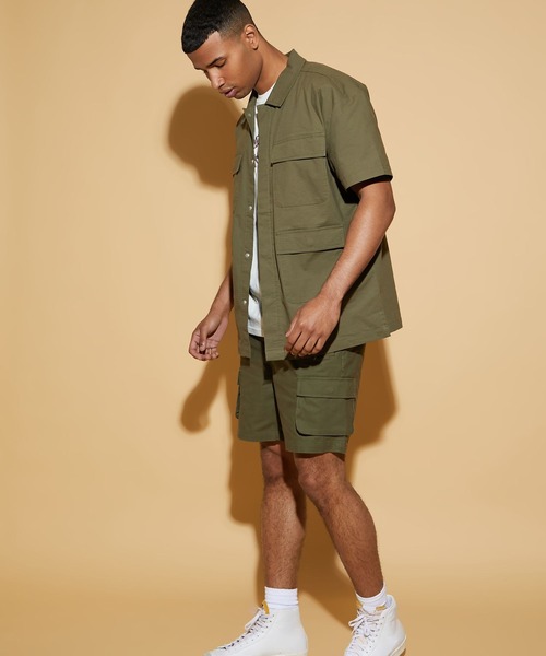 FOREVER 21（フォーエバー トゥエンティーワン）の「ポケットミリタリーシャツ（シャツ/ブラウス・メンズ・グリーン系その他6・X-LARGE/LARGE）」の9枚目の写真