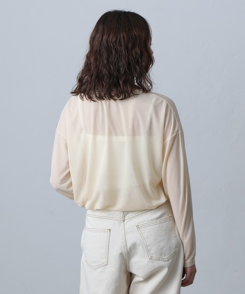 COLONY 2139(コロニートゥーワンスリーナイン)の「シアー長袖Tシャツ(Tシャツ/カットソー・レディース・ホワイト/ベージュ/ブラック/グレイッシュベージュ・FREE)」の9枚目の写真