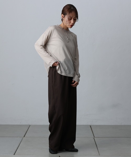 COLONY 2139(コロニートゥーワンスリーナイン)の「シアー長袖Tシャツ(Tシャツ/カットソー・レディース・ホワイト/ベージュ/ブラック/グレイッシュベージュ・FREE)」の21枚目の写真