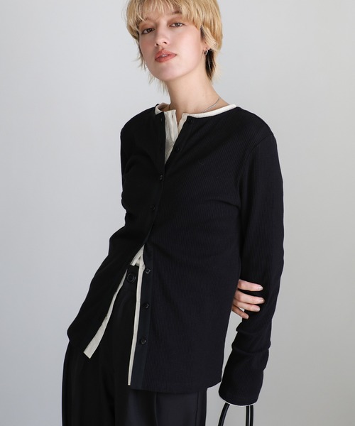 select MOCA（セレクトモカ）の「2WAYボタンデザインリブトップス（Tシャツ/カットソー・レディース・グレー/ブラック/アイボリー/ブラック系その他・FREE）」の21枚目の写真