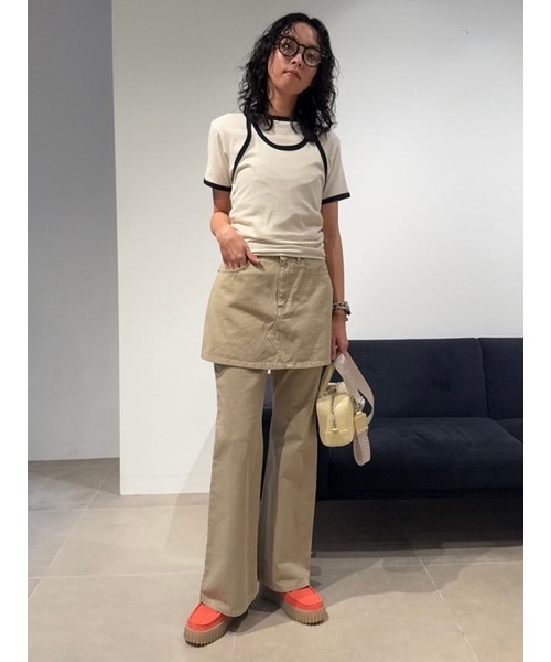 emmi（エミ）の「スカートレイヤードセミフレアパンツ（その他パンツ・レディース・ベージュ/インディゴブルー・0/1）」の11枚目の写真