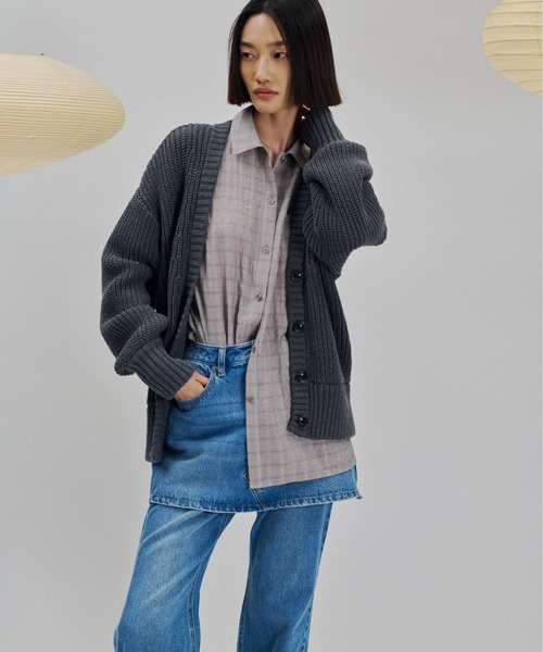 emmi（エミ）の「スカートレイヤードセミフレアパンツ（その他パンツ・レディース・ベージュ/インディゴブルー・0/1）」の3枚目の写真