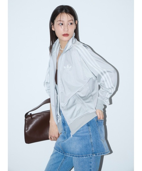 emmi（エミ）の「スカートレイヤードセミフレアパンツ（その他パンツ・レディース・ベージュ/インディゴブルー・0/1）」の18枚目の写真