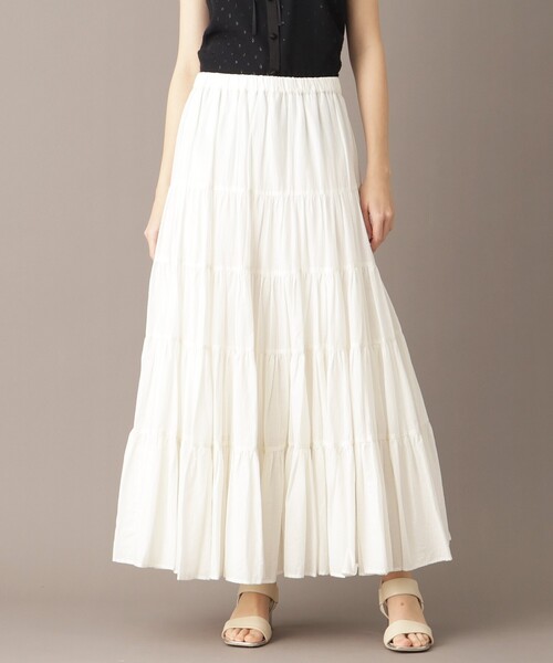 DRESSTERIOR（ドレステリア）の「【大人百花春号掲載 モデル美香さん着用】洗える/コットンボイルティアードスカート（スカート・レディース・スミクロ/ブルー系その他/オフホワイト・34/36/38/40）」の5枚目の写真