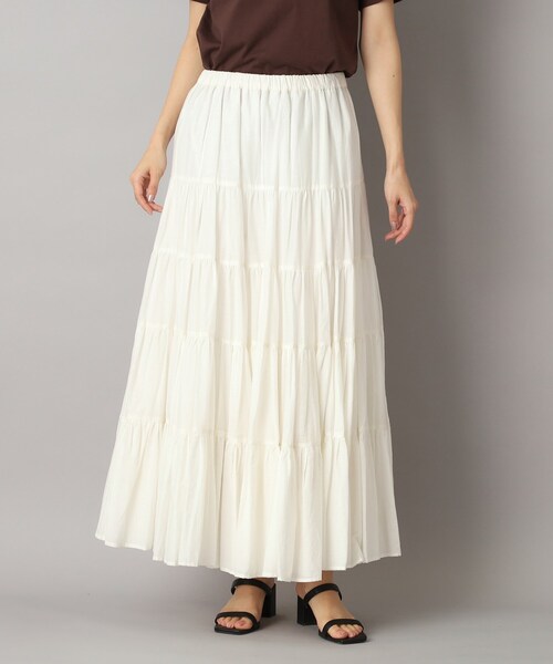 DRESSTERIOR（ドレステリア）の「【大人百花春号掲載 モデル美香さん着用】洗える/コットンボイルティアードスカート（スカート・レディース・スミクロ/ブルー系その他/オフホワイト・34/36/38/40）」の8枚目の写真