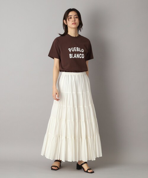 DRESSTERIOR（ドレステリア）の「【大人百花春号掲載 モデル美香さん着用】洗える/コットンボイルティアードスカート（スカート・レディース・スミクロ/ブルー系その他/オフホワイト・34/36/38/40）」の11枚目の写真