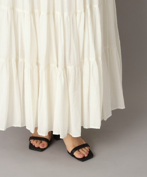 DRESSTERIOR（ドレステリア）の「【大人百花春号掲載 モデル美香さん着用】洗える/コットンボイルティアードスカート（スカート・レディース・スミクロ/ブルー系その他/オフホワイト・34/36/38/40）」の17枚目の写真