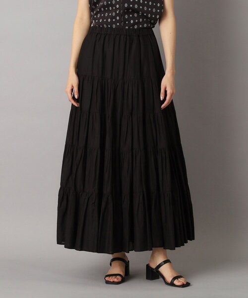 DRESSTERIOR（ドレステリア）の「【大人百花春号掲載 モデル美香さん着用】洗える/コットンボイルティアードスカート（スカート・レディース・スミクロ/ブルー系その他/オフホワイト・34/36/38/40）」の20枚目の写真