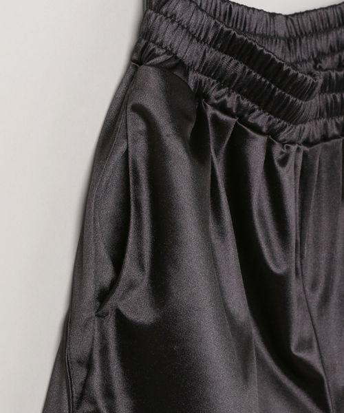 JEANASIS（ジーナシス）の「【Les Fleurs】サテンパイピングショートパンツ/293933（その他パンツ・レディース・ブラック/シルバー/グリーン・FREE）」の7枚目の写真