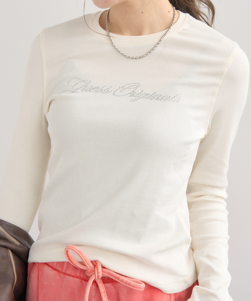 JOINT WORKS(ジョイントワークス)の「GUESS/ゲス GO RHINESTONE LONG SLEEVE TOP(Tシャツ/カットソー・レディース・ホワイト/ボルドー/ブラック・MEDIUM)」の2枚目の写真