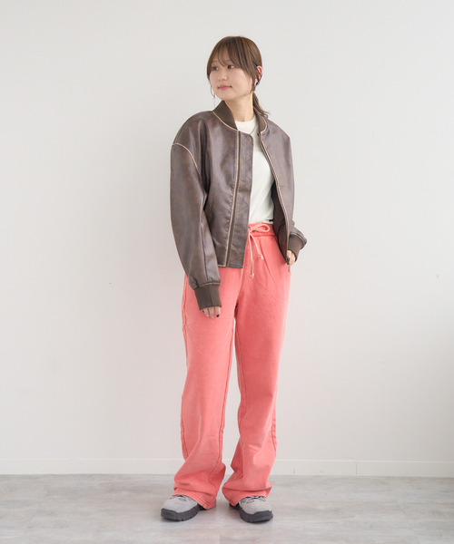 JOINT WORKS(ジョイントワークス)の「GUESS/ゲス GO RHINESTONE LONG SLEEVE TOP(Tシャツ/カットソー・レディース・ホワイト/ボルドー/ブラック・MEDIUM)」の4枚目の写真