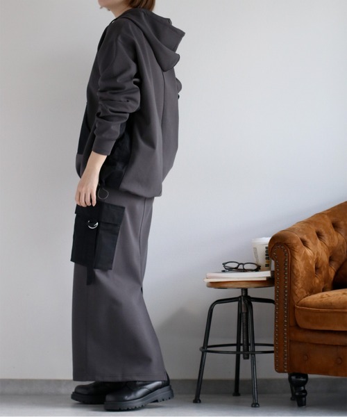 cepo(セポ)の「〈セットアップ対応〉ミリタリーポンチイージーカーゴスカート(スカート・レディース・チャコール/オフホワイト・M)」の10枚目の写真