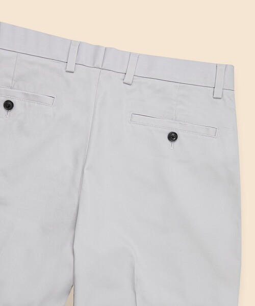 BROOKS BROTHERS（ブルックスブラザーズ）の「ライトウエイト アドバンテージチノ プレーンフロントパンツ Slim（チノパンツ・メンズ・ブルー/グレー・30inch/31inch/32inch/33inch/34inch/36inch/38inch/29inch/35inch/37inch）」の3枚目の写真