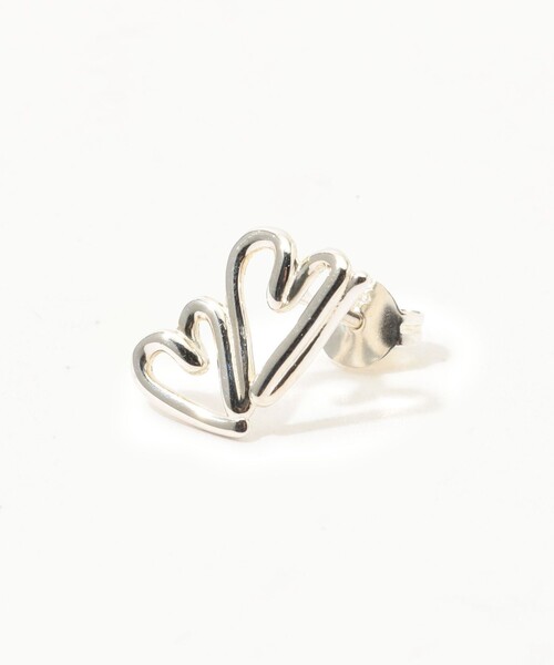 BAR JEWELLERY(バージュエリー)の「BAR Jewellery TWO HEARTS シルバーピアス(ピアス(両耳用)・レディース・シルバー・FREE)」の2枚目の写真