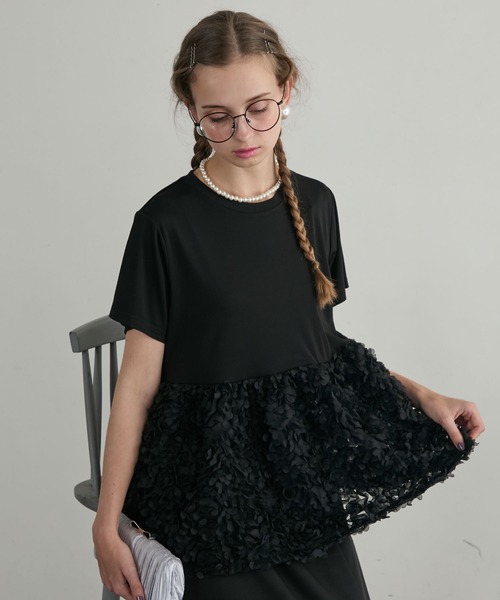 BONLECILL noir（ボンルシールノワール）の「【BONLECILL noir】裾フラワージャガードぺプラム切替TEE（Tシャツ/カットソー・レディース・ホワイト/ブラック・FREE）」の2枚目の写真