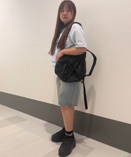 Honeys（ハニーズ）の「デニムハーフパンツ（デニムパンツ・レディース・ブルー系その他2/ブルー系その他3/ブラック系その他・L/LL/M/S/SS）」の12枚目の写真