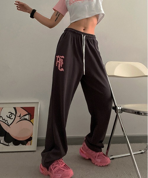gossip!ロサンゼルス(ゴシップロサンゼルス)の「Y2K スウェットワイドパンツ ルームウェアパンツ(スウェットパンツ・レディース・グレー/ブラック・M/L)」の12枚目の写真