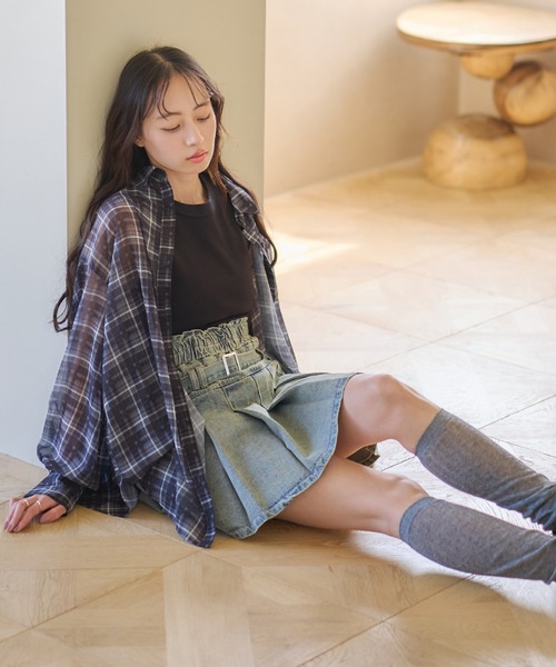 earth music&ecology(アースミュージックアンドエコロジー)の「リブタンクトップ(タンクトップ・レディース・チャコールグレー/ブルー系その他/レッド/ブラック/アイボリー/グリーン系その他・M/S)」の20枚目の写真