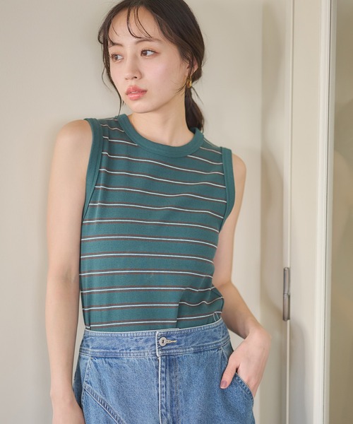 earth music&ecology(アースミュージックアンドエコロジー)の「リブタンクトップ(タンクトップ・レディース・チャコールグレー/ブルー系その他/レッド/ブラック/アイボリー/グリーン系その他・M/S)」の13枚目の写真