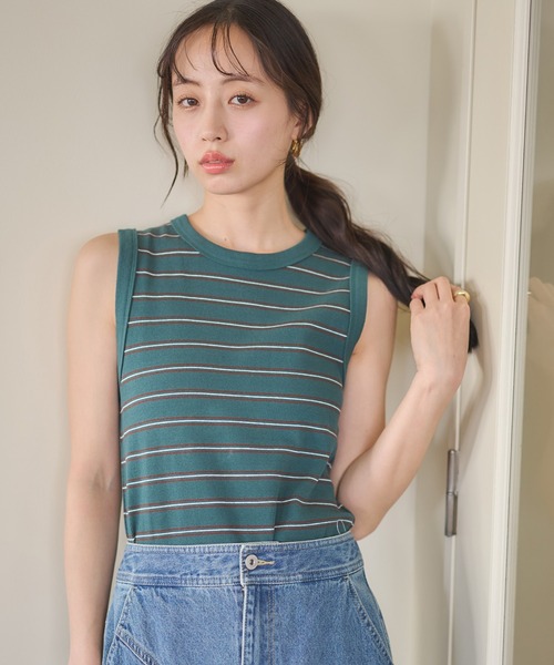 earth music&ecology(アースミュージックアンドエコロジー)の「リブタンクトップ(タンクトップ・レディース・チャコールグレー/ブルー系その他/レッド/ブラック/アイボリー/グリーン系その他・M/S)」の14枚目の写真