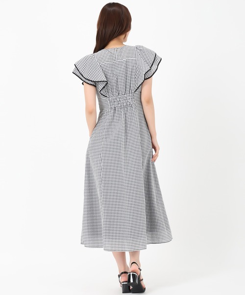 MISCH MASCH（ミッシュマッシュ）の「フレアスリーブギンガムチェックワンピース（ワンピース・レディース・ホワイト/ブラック×ホワイト・S/M）」の9枚目の写真