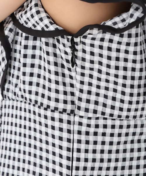 MISCH MASCH（ミッシュマッシュ）の「フレアスリーブギンガムチェックワンピース（ワンピース・レディース・ホワイト/ブラック×ホワイト・S/M）」の12枚目の写真