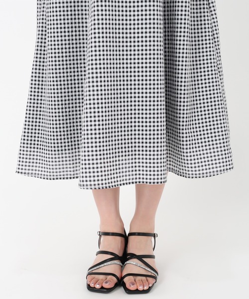 MISCH MASCH（ミッシュマッシュ）の「フレアスリーブギンガムチェックワンピース（ワンピース・レディース・ホワイト/ブラック×ホワイト・S/M）」の16枚目の写真