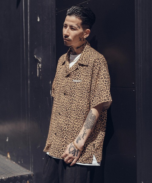 Subciety（サブサエティ）の「Leopard rayon shirt（シャツ/ブラウス・メンズ・ブラック/ベージュ・SMALL/MEDIUM/LARGE/X-LARGE）」の4枚目の写真