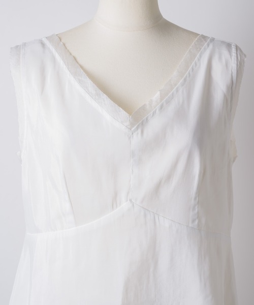 hem sheer pleated dress / ヘムシアープリーツドレス
