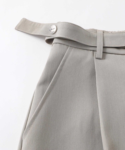 aimoha（アイモハ）の「調節ベルト付きワイドタックスラックスパンツ（スラックス・メンズ・ライトベージュ/チョコ/ブラック・MEDIUM/LARGE）」の6枚目の写真