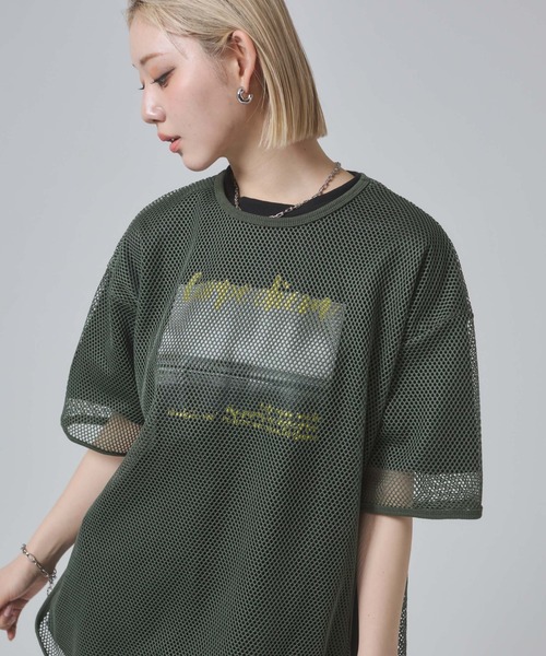 ENVYM(アンビー)の「メッシュビックシルエットTシャツ(Tシャツ/カットソー・レディース・ブラック/カーキ/ホワイト・FREE)」の20枚目の写真