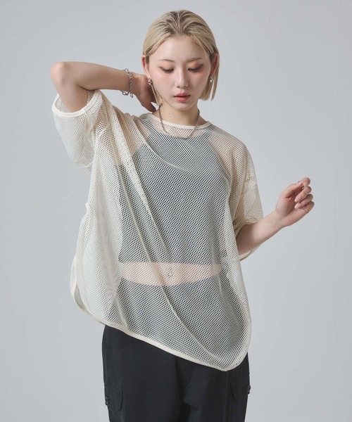 ENVYM(アンビー)の「メッシュビックシルエットTシャツ(Tシャツ/カットソー・レディース・ブラック/カーキ/ホワイト・FREE)」の11枚目の写真