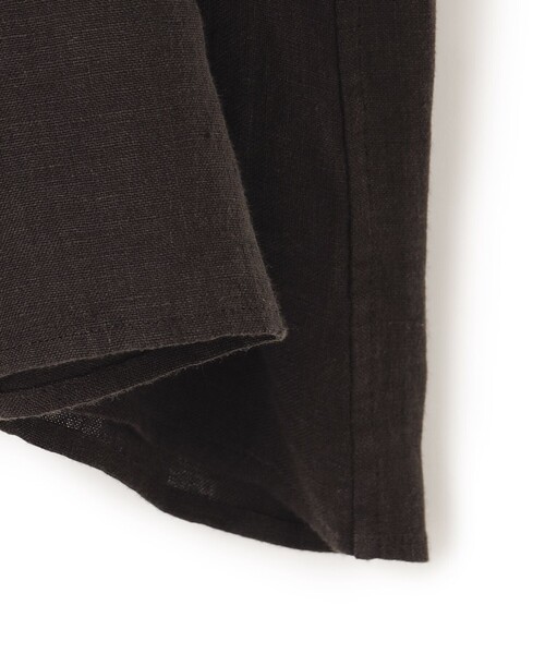 23区(ニジュウサンク)の「【洗える】LIBECOリネン タック デザイン シャツ(シャツ/ブラウス・レディース・ホワイト系/ダークブラウン系/スカイブルー系・38)」の15枚目の写真