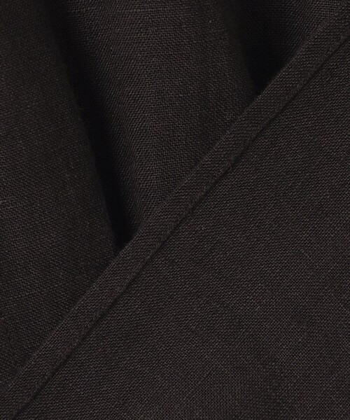 23区(ニジュウサンク)の「【洗える】LIBECOリネン タック デザイン シャツ(シャツ/ブラウス・レディース・ホワイト系/ダークブラウン系/スカイブルー系・38)」の13枚目の写真