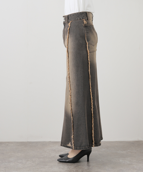 JOINT WORKS（ジョイントワークス）の「フリンジデニムロングスカート（デニムスカート・レディース・ブラック/ベージュ・MEDIUM/SMALL）」の6枚目の写真